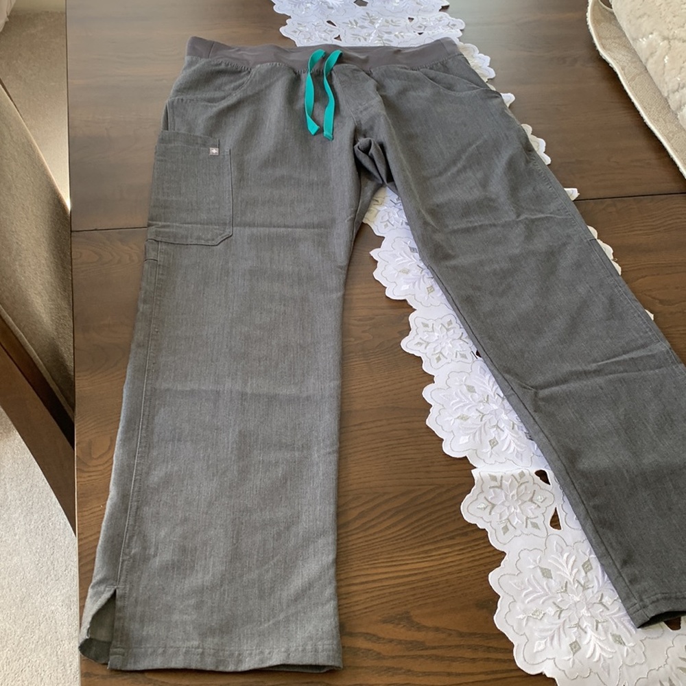 Figs Scrub Set. Color- Graphite (Grey) - image 4